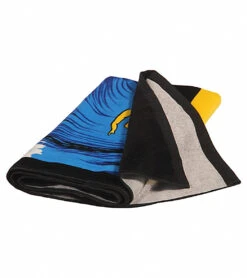 Big Wave Surfer Towel -Splash Essentials 5672255389864 5