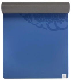 Gaiam 5mm Dry Grip Yoga Mat 2.0 -Splash Essentials 7009120944296 blue 3a