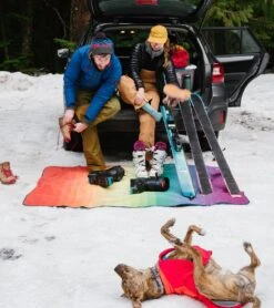 Rumpl Everywhere Mat -Splash Essentials 7423251742888 rainbowfade 8a