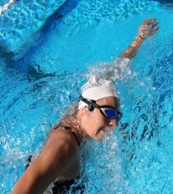 STREAM 3 Waterproof MP3 Player With Bluetooth -Splash Essentials 7789171769512 blueblack 9a